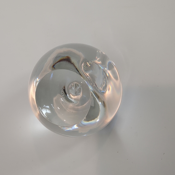 Tiffany & Co Apple Paperweight - Picture 4 of 11